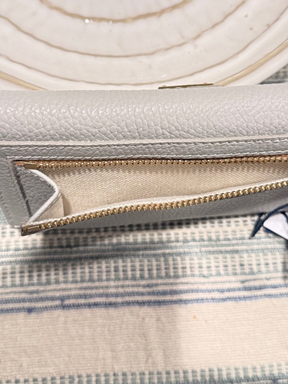 Dooney & Bourke Luca Leather Continental Clutch - Picture 5 of 5
